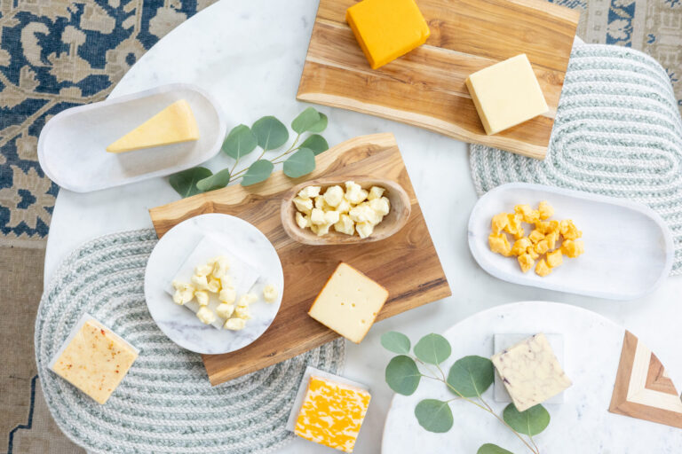 Yellow Cheddar Cheese Curds – 2 Pack Gallery Image