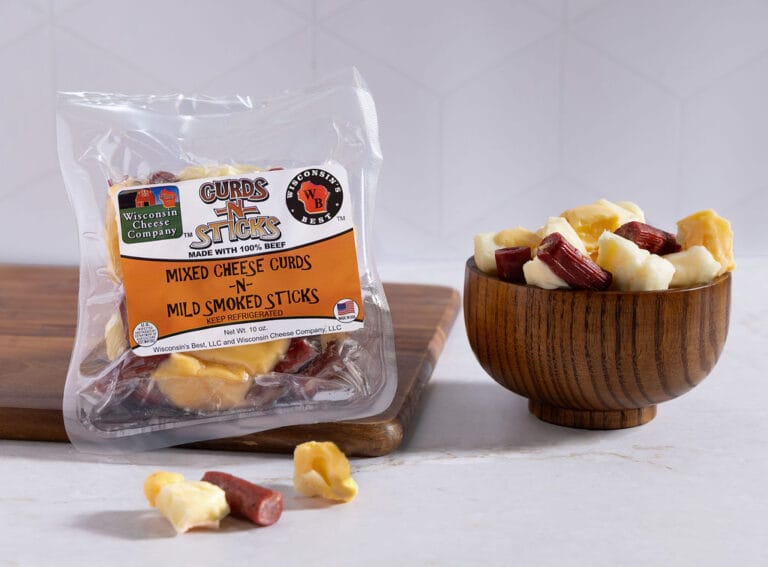 Mixed Cheddar Cheese Curds & Beef Sticks – 2 Pack